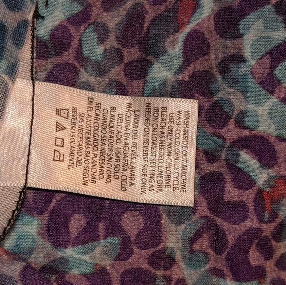 APPROPRIATE BEHAVIOR TOP - Picture 3 of 6